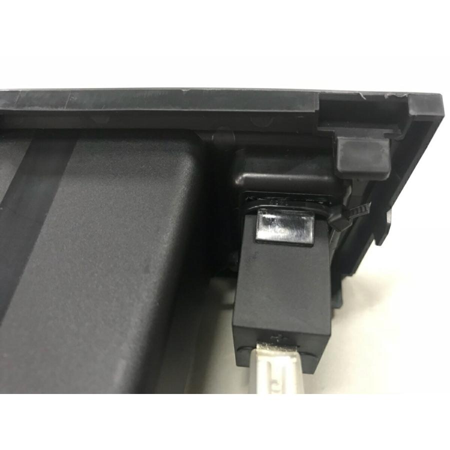 86 トヨタ ZN6 スバル BRZ ZC6 USB 電圧表示機能付き 充電器 トヨタA