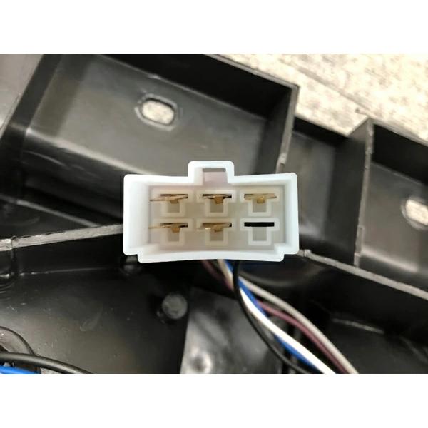 いすゞ エルフ テールランプ 純正タイプ 片側 | いすゞ | 03