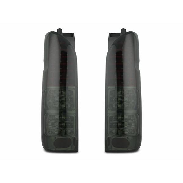 ハイエース 200系 LEDテールランプ ハーフレッド スモークレンズタイプ レジアスエース H16〜  全車対応 バックランプ カスタム | ハイエース | 01