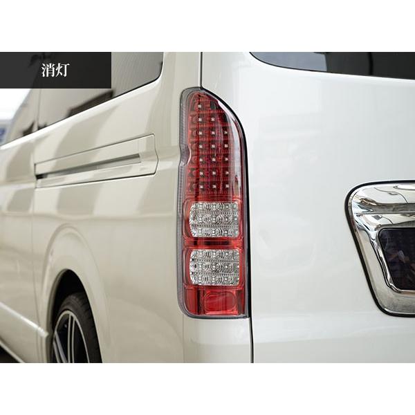 TOYOTA HIACE200 ハーフレッドインナー LEDテールランプ ハイエース 200系 LEDテールランプ ハーフレッド クリアレンズ