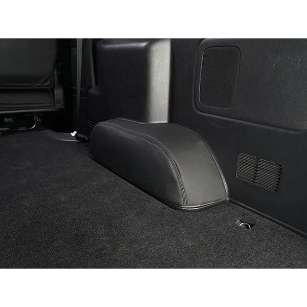 ハイエース 200系 S-GL タイヤハウス レザーカバー ブラック H16〜 標準 ワイド 左右 後輪 目隠し 簡単取付 PVC リア | ハイエース | 04