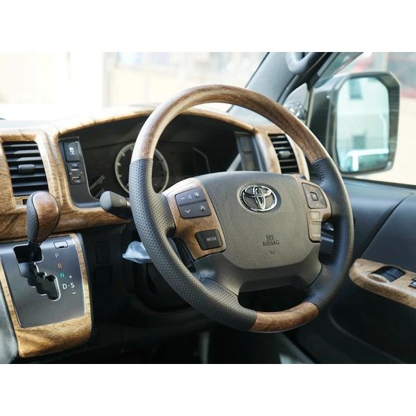 ハイエース 200系 6型 7型 ナチュラルウッド調 ステアリングスイッチパネル 3P 現行 カバー ハンドル インパネ 標準 ワイド |  | 05