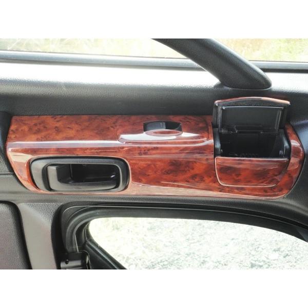 日野 レンジャー プロ エアループ 標準ボディ ワイドボディ ドア用 インテリアパネル 8P 茶木目調 H14.1〜H29.4 |  | 06