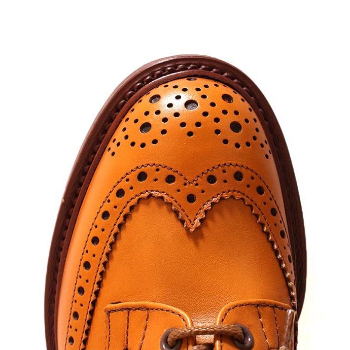 Tricker's トリッカーズ M5633 バートン カントリーシューズ ウィングチップ エイコーンアンティーク ダイナイトソール スムースレザーの画像