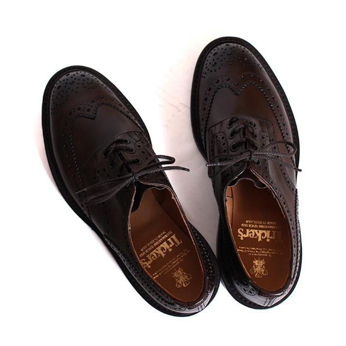 Tricker's トリッカーズ M5633 バートン カントリーシューズ ウィングチップ エスプレッソ（ダークブラウン） ダイナイトソール スムースレザーの画像