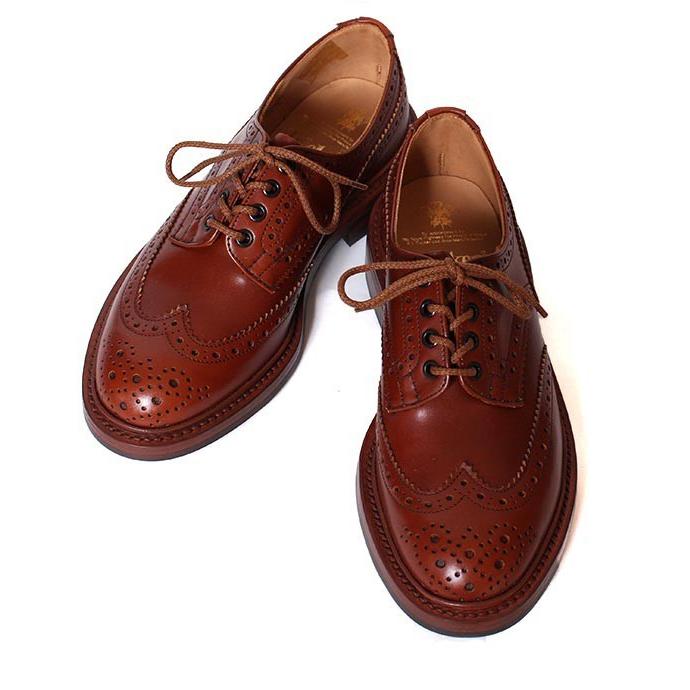 Tricker's トリッカーズ M5633 バートン カントリーシューズ ウィングチップ マローン（ブラウン） ダイナイトソール スムースレザーの画像
