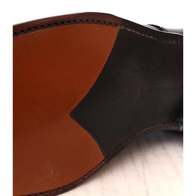 Tricker's トリッカーズ 8126 Uチップ 外羽根仕様 ブラック ミュージアムカーフの画像