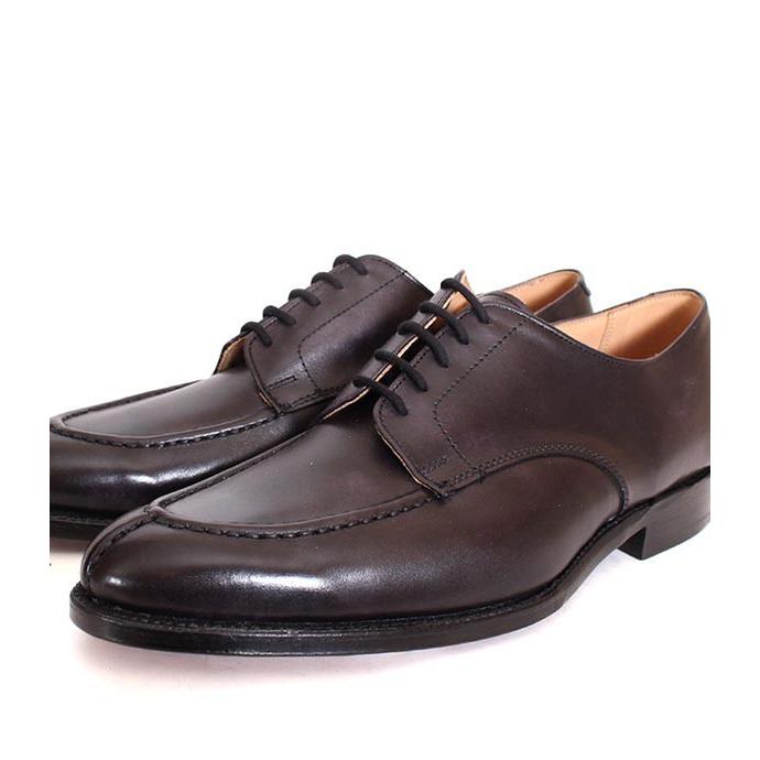 Tricker