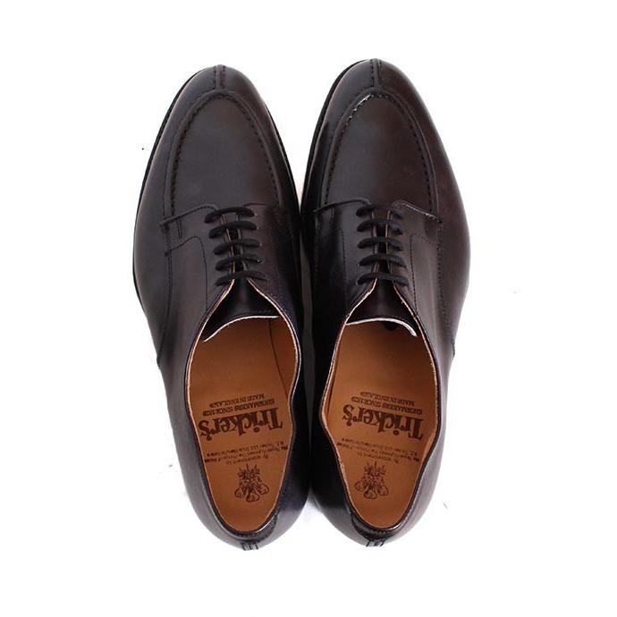 Tricker´s トリッカーズ 8126 Uチップ 外羽根仕様 ブラック 