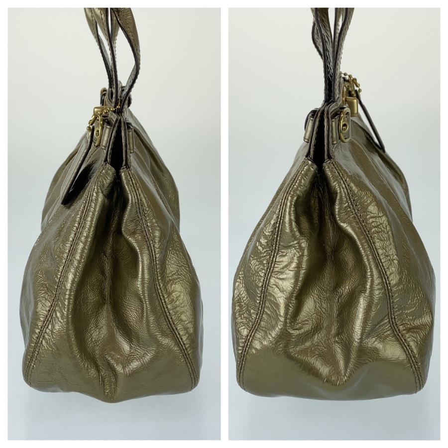 COACH（コーチ） 美品 ターンロック ゴールド エナメル A1069-13926 