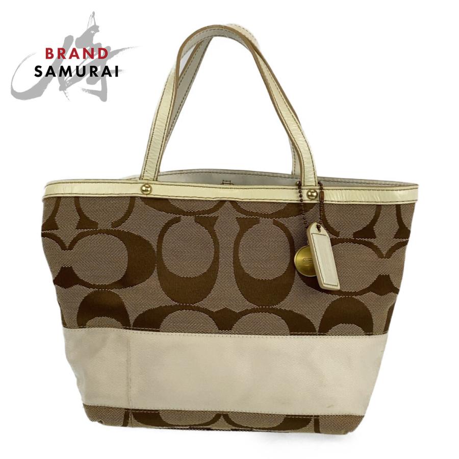 COACH コーチ シグネチャー ベージュ ホワイト ゴールド金具