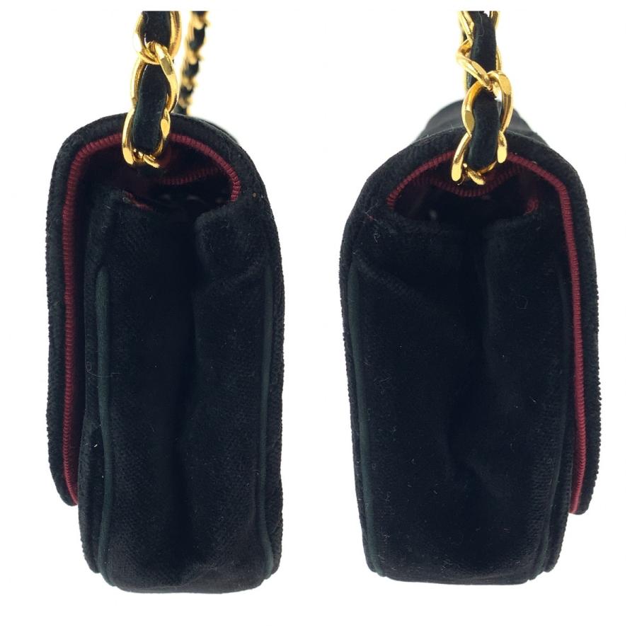 CHANEL（シャネル） 美品 ヴィンテージ ボーダーステッチ ハーフムーン