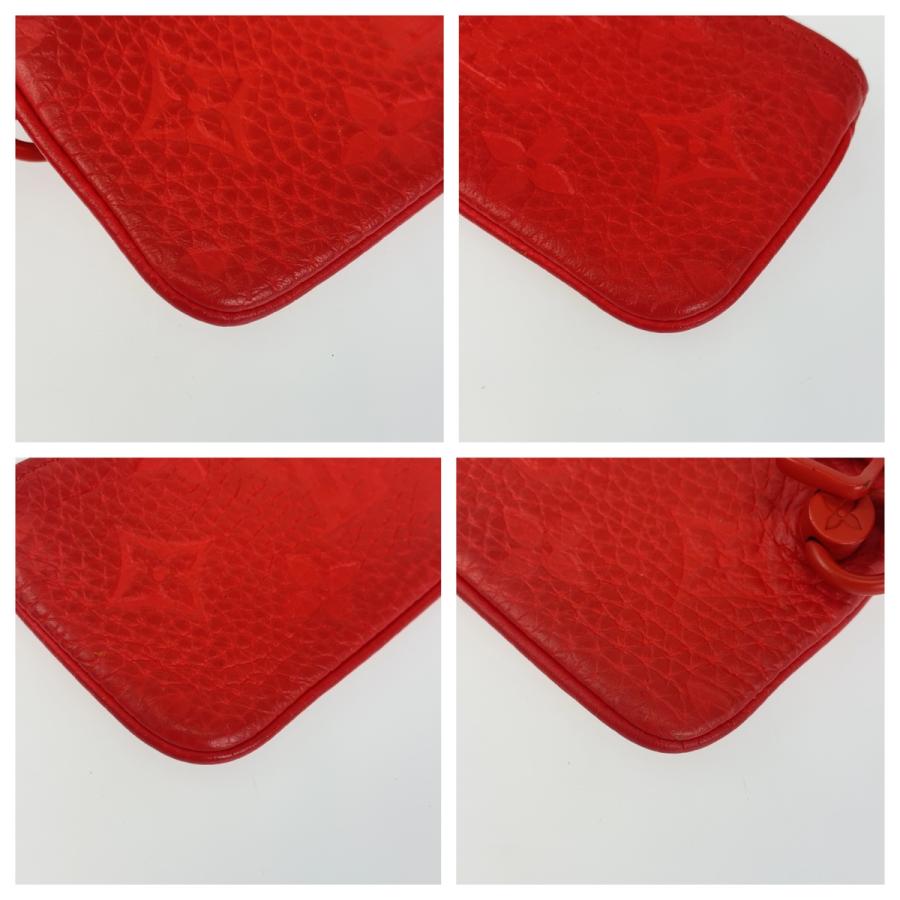 LOUIS VUITTON（ルイ・ヴィトン） モノグラム ポシェットクレ レッド
