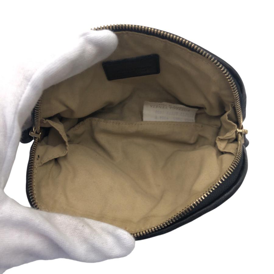 BOTTEGAVENETA ボッテガヴェネタ イントレチャート ブラック 黒 レザー 132533 ポーチ アクセサリーポーチ メイクポーチ 404789 |  | 04