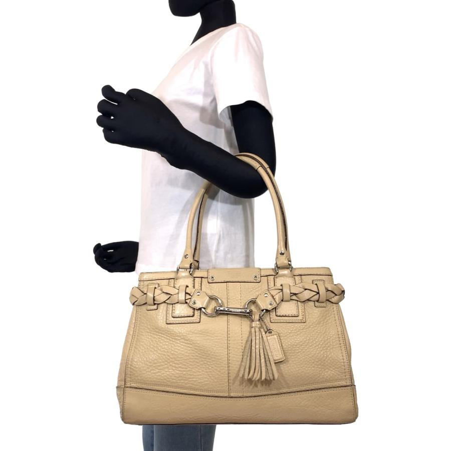 COACH（コーチ） ハンプトンズ ペブルド タッセル ベージュ レザー