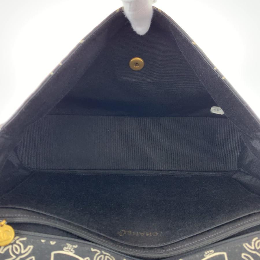 CHANEL 希少 シャネル バンダナ柄 マトラッセ ココマーク ターン CHANEL 希少 シャネル バンダナ柄 マトラッセ ココマーク ターン