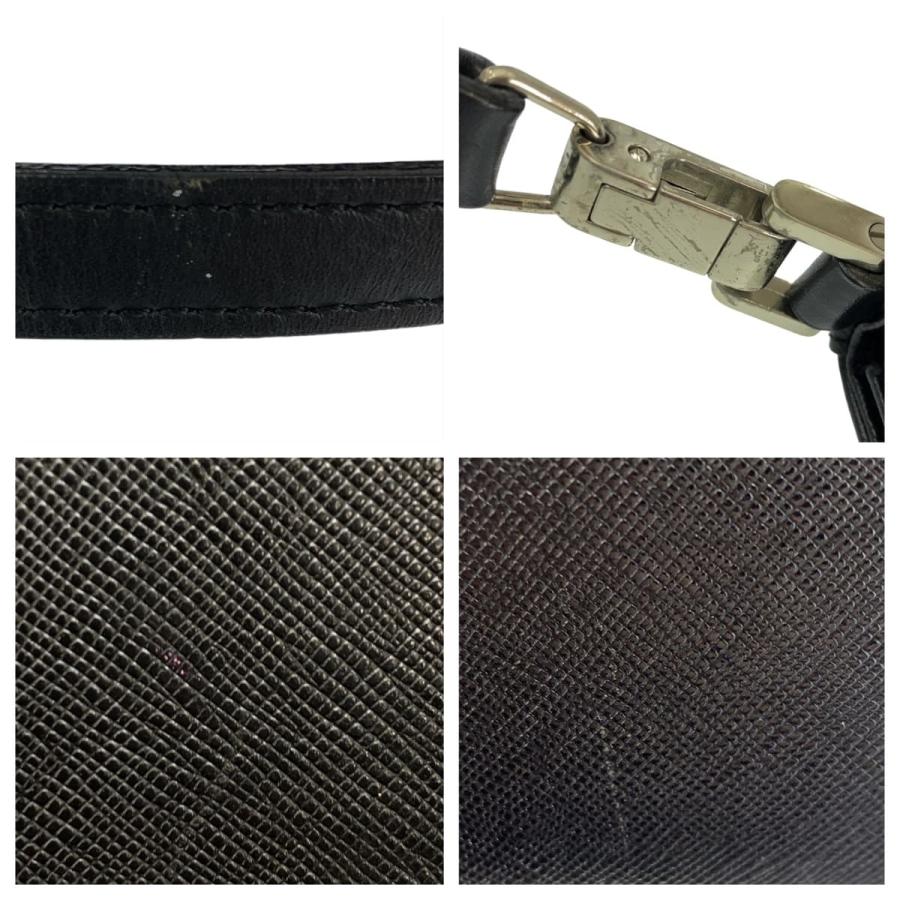 BURBERRY（バーバリー） 美品 中チェック柄 ブラック シルバー金具