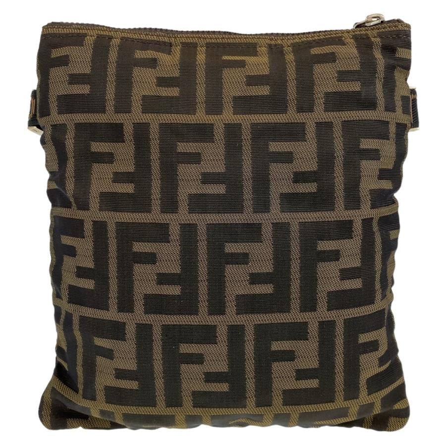 FENDI（フェンディ） 美品 ズッカ ブラウン シルバー金具 キャンバス