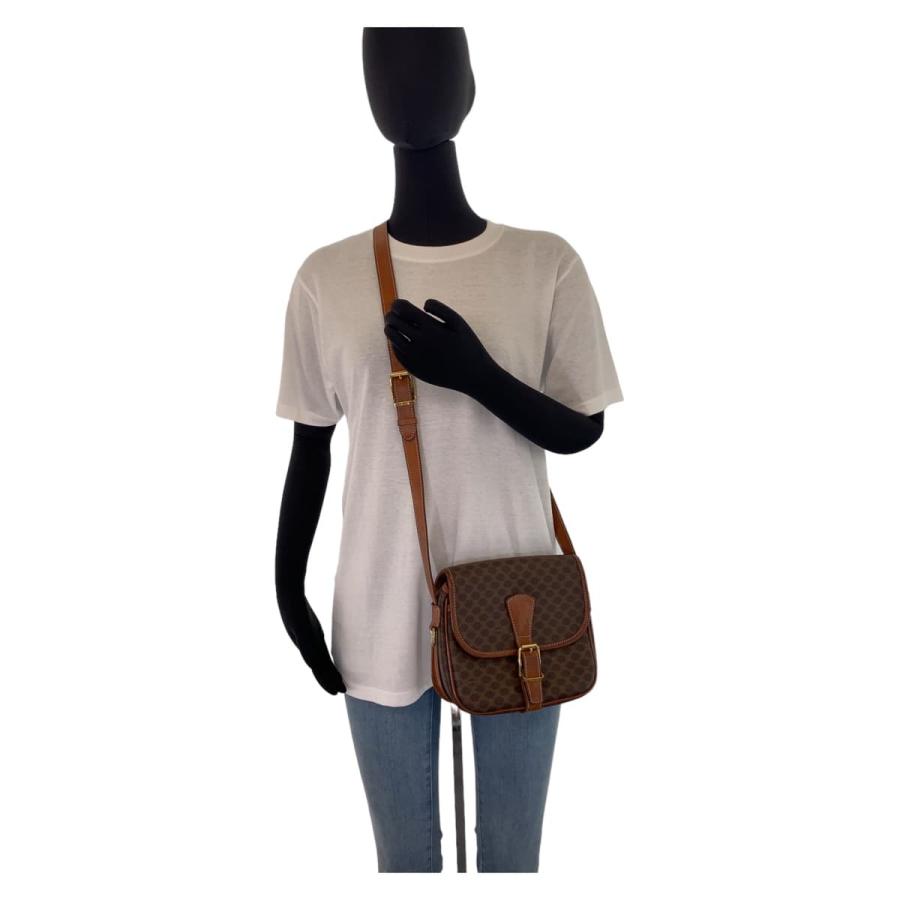 セリーヌ マカダム柄 サークル金具 ショルダーバッグ レザー 茶 ブラウン CELINE セリーヌ マカダム サークルロゴ クロスボディ ショルダー