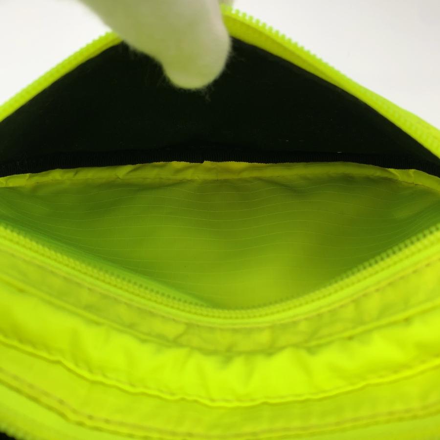 BALENCIAGA ネオンイエロー ボディバッグ BALENCIAGA（バレンシアガ） エクスプローラー 蛍光 ネオンイエロー
