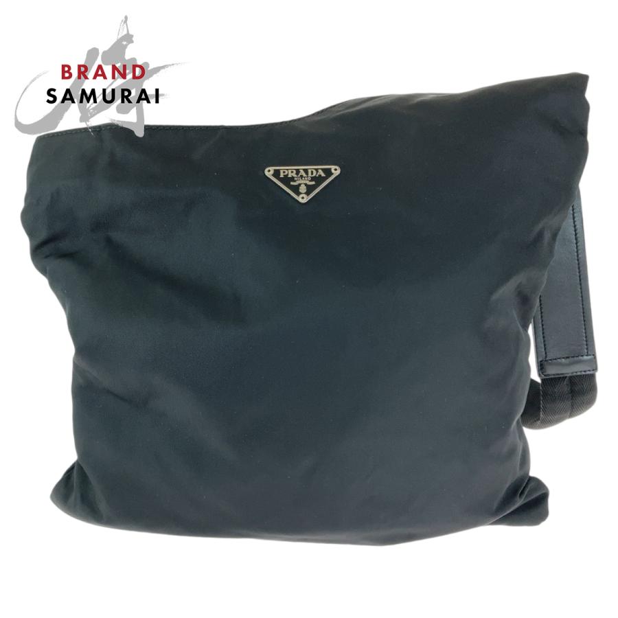 PRADA（プラダ） 美品 テスート 三角ロゴプレート ブラック 黒