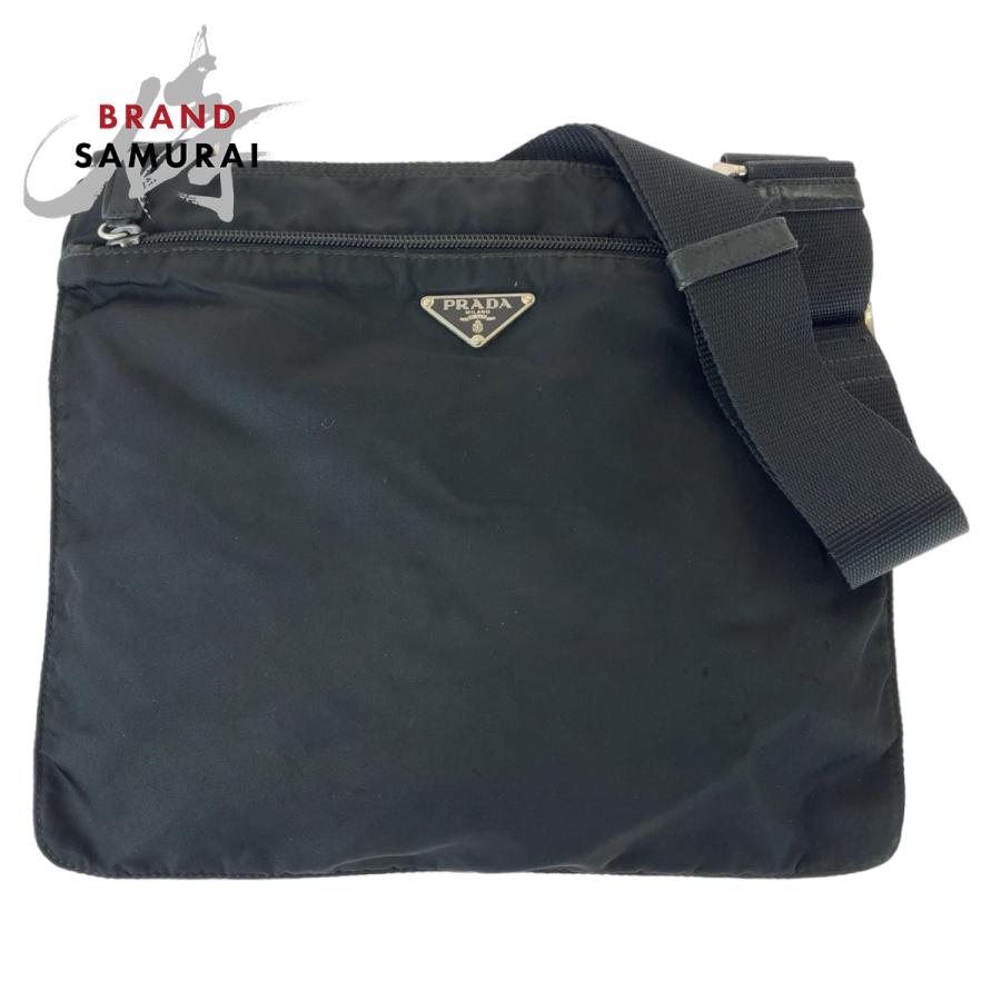 PRADA（プラダ） テスート 三角ロゴプレート ブラック 黒 シルバー金具