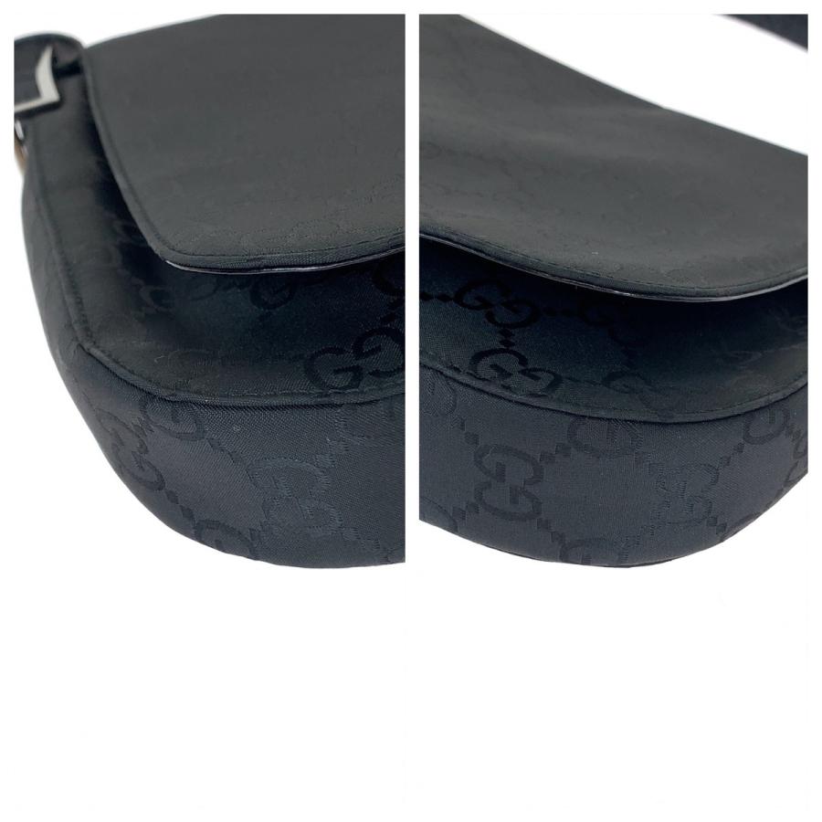 GUCCI（グッチ） 美品 GG柄 ブラック シルバー金具 GGキャンバス 001