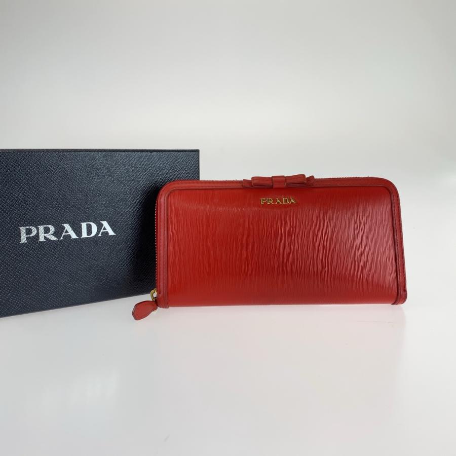 PRADA（プラダ） 美品 リボン レッド ゴールド金具 レザー 長財布