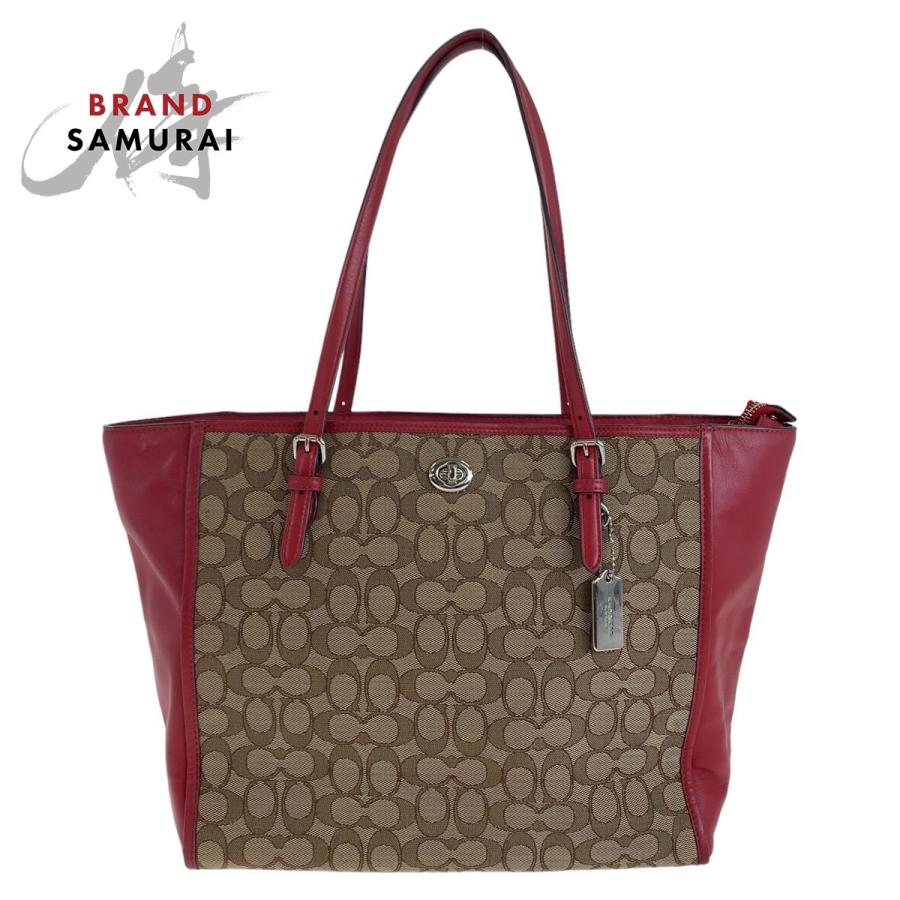 COACH（コーチ） シグネチャー レッド ベージュ シルバー金具 レザー