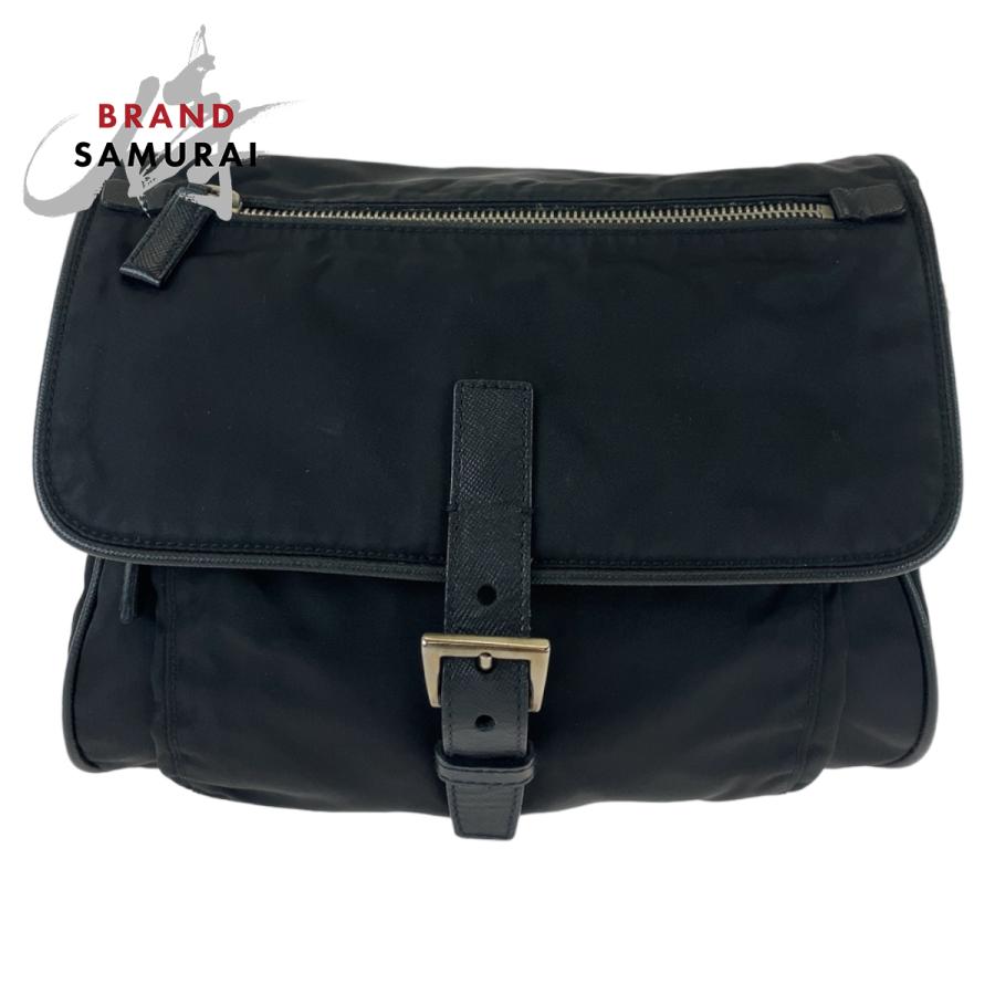 PRADA（プラダ） 美品 テスート 三角ロゴプレート ブラック ナイロン