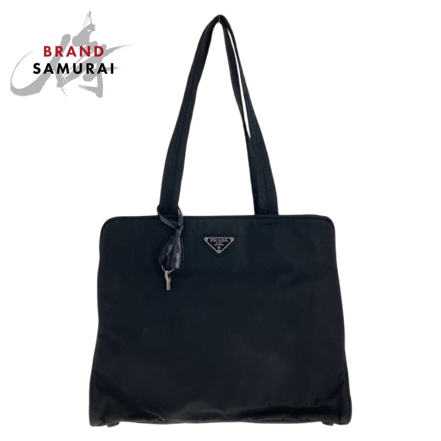 PRADA（プラダ） テスート 三角ロゴプレート ブラック 黒 シルバー金具