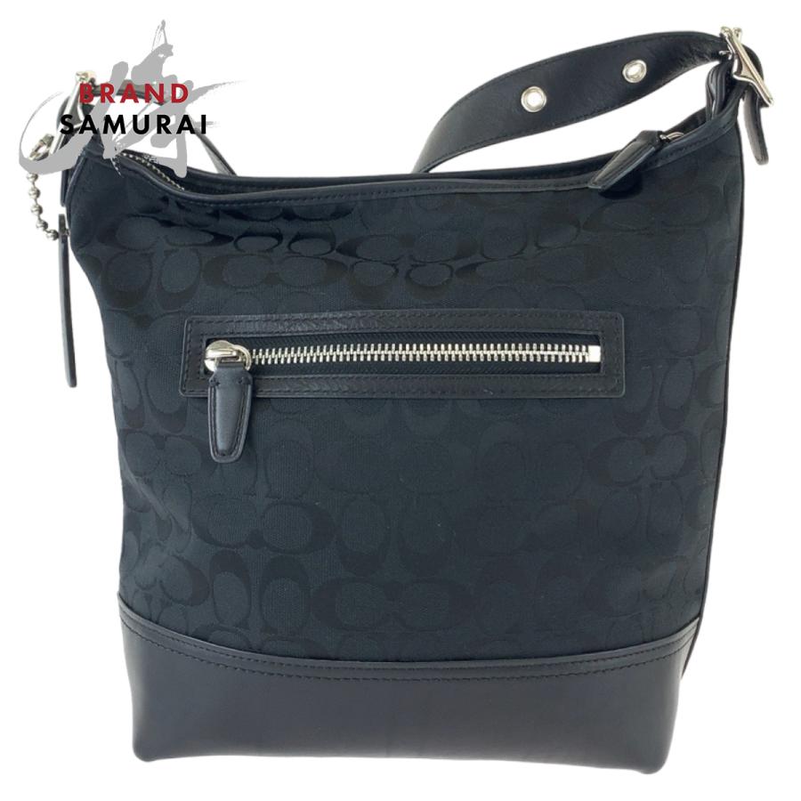 美品 COACH コーチ シグネチャー レガシー ブラック シルバー金具  
