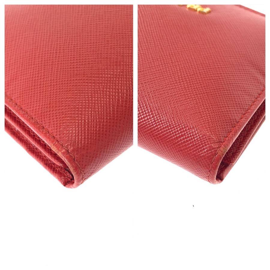 PRADA（プラダ） サフィアーノ レッド ゴールド金具 レザー 折財布