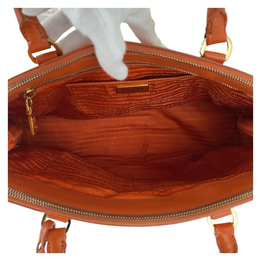 PRADA（プラダ） 美品 ガレリア サフィアーノ オレンジ ゴールド金具