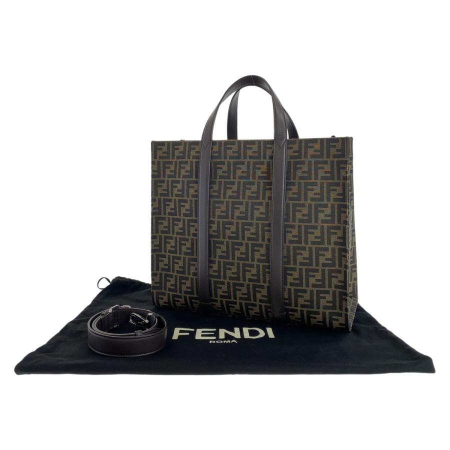 FENDI（フェンディ） 超美品 ズッカ ブラウン シルバー金具 キャンバス