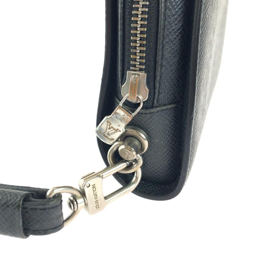 LOUIS VUITTON（ルイ・ヴィトン） タイガ バイカル ブラック