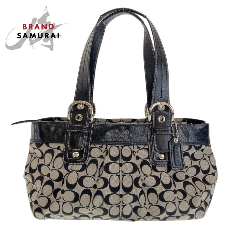 COACH（コーチ） 美品 シグネチャー ブラック 黒 シルバー金具