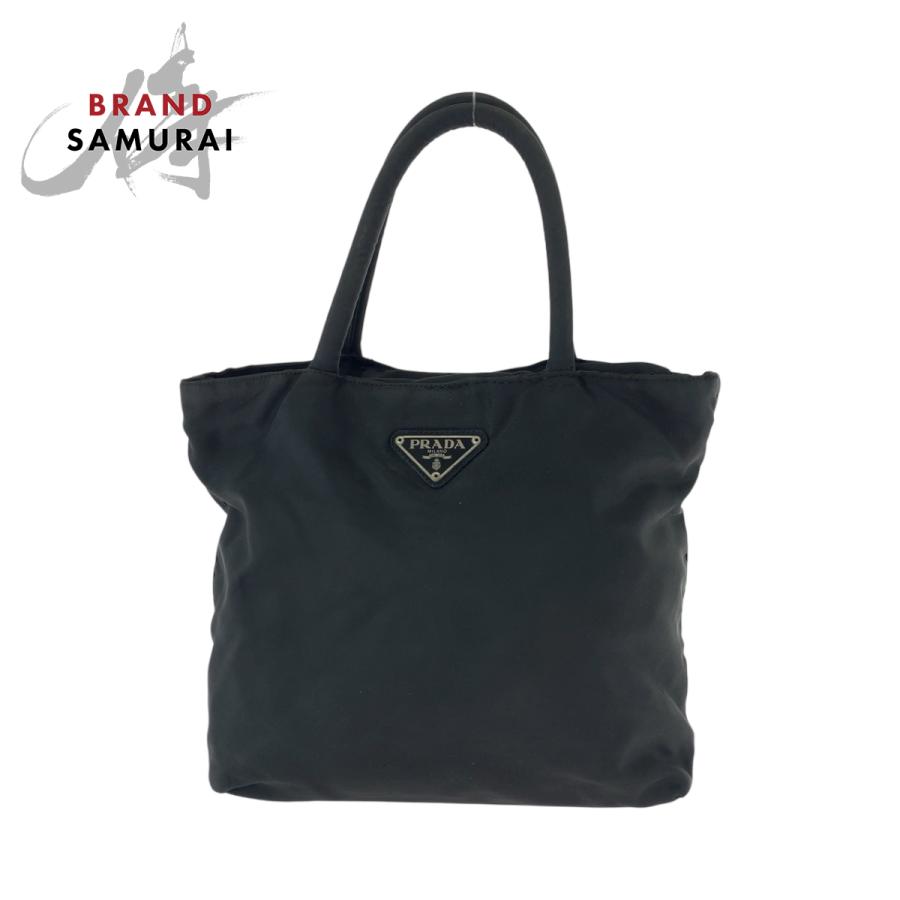PRADA（プラダ） テスート 三角ロゴプレート ブラック 黒 シルバー金具 