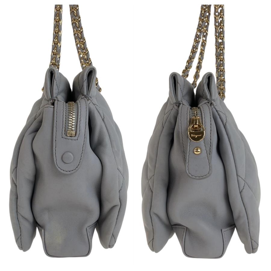 Salvatore Ferragamo サルヴァトーレフェラガモ ヴァラ グレー ゴールド金具 レザー 斜め掛け ショルダーバッグ メッセンジャーバッグ レディース 408682 【中古】 Salvatore Ferragamo サルヴァトーレフェラガモ ヴァラ グレー 斜め