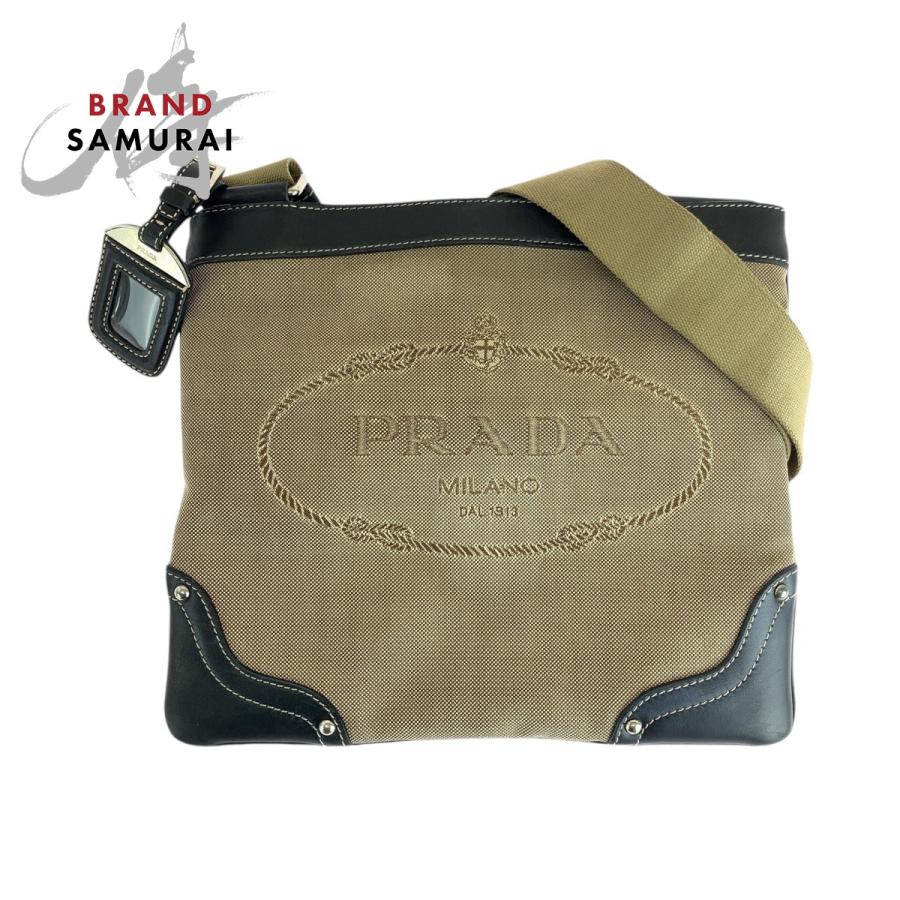 PRADA（プラダ） ジャガード ベージュ ブラック シルバー金具 
