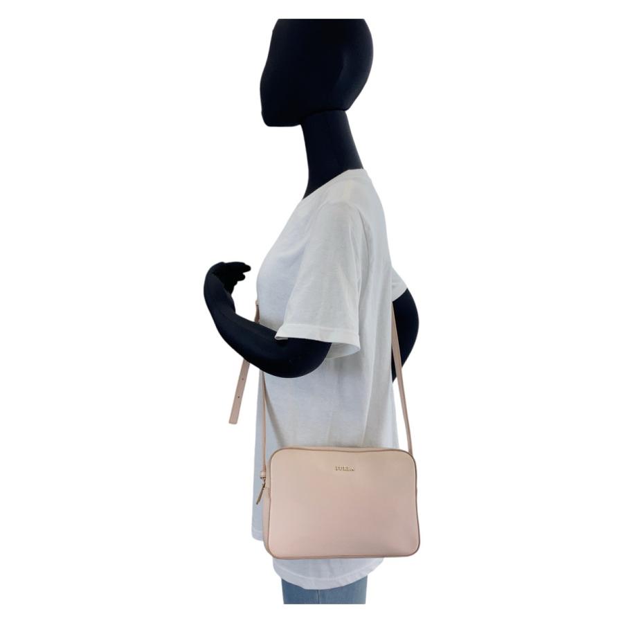 FURLA（フルラ） 美品 ピンク ゴールド金具 レザー 斜め掛け