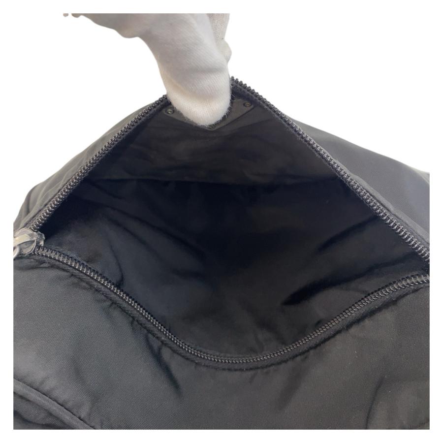 美品 PRADA ボストンバッグ 2way ブラック 三角ロゴ テスートナイロン 美品 PRADA ボストンバッグ 2way ブラック 三角ロゴ テスートナイロン