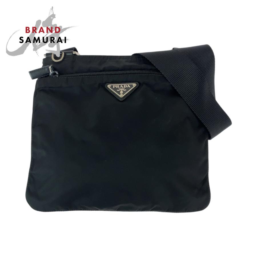 PRADA（プラダ） 美品 テスート 三角ロゴプレート ブラック 黒