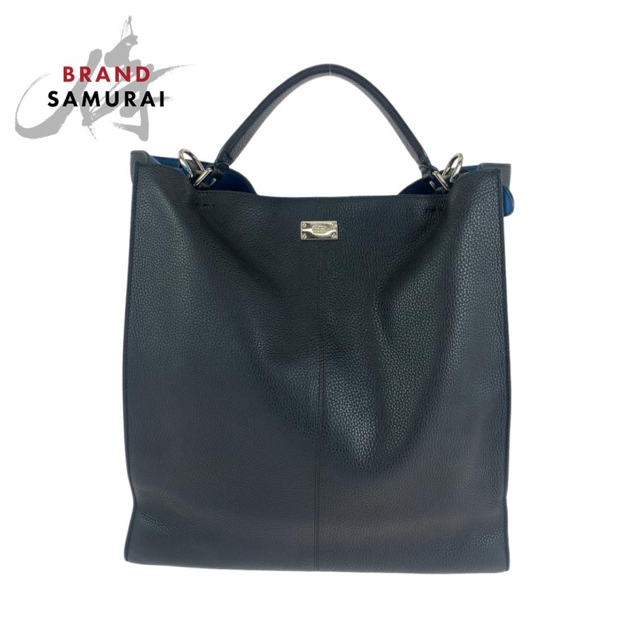 【極美品】フェンディ　エックスライト　ピーカブー　トートバッグ　レザー　黒 FENDI フェンディ ピーカブー エックスライト ブラック 黒