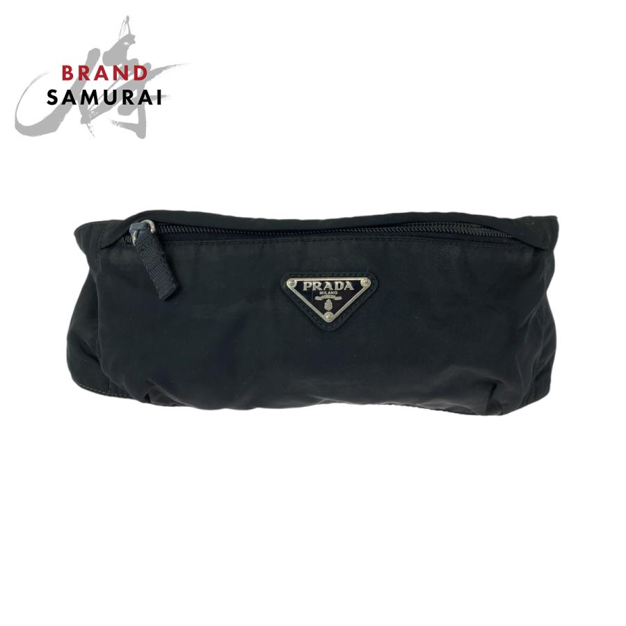 PRADA（プラダ） ブラック 黒 シルバー金具 ナイロン ボディバッグ