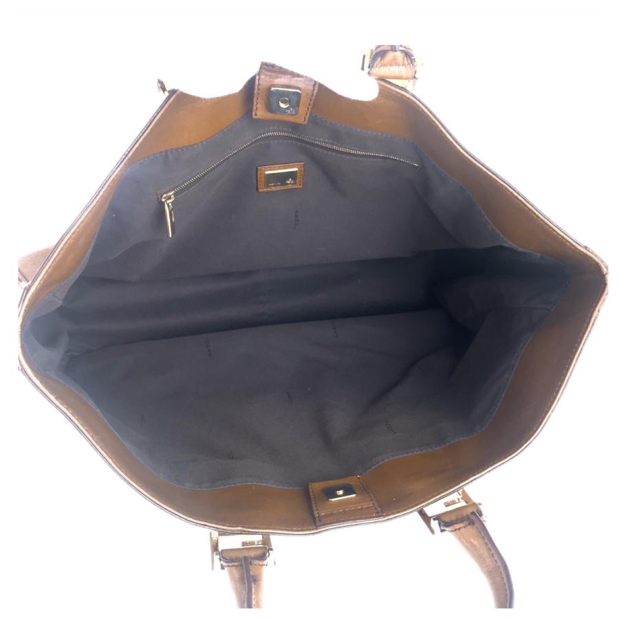 FENDI（フェンディ） 美品 ブラウン ゴールド金具 レザー トートバッグ