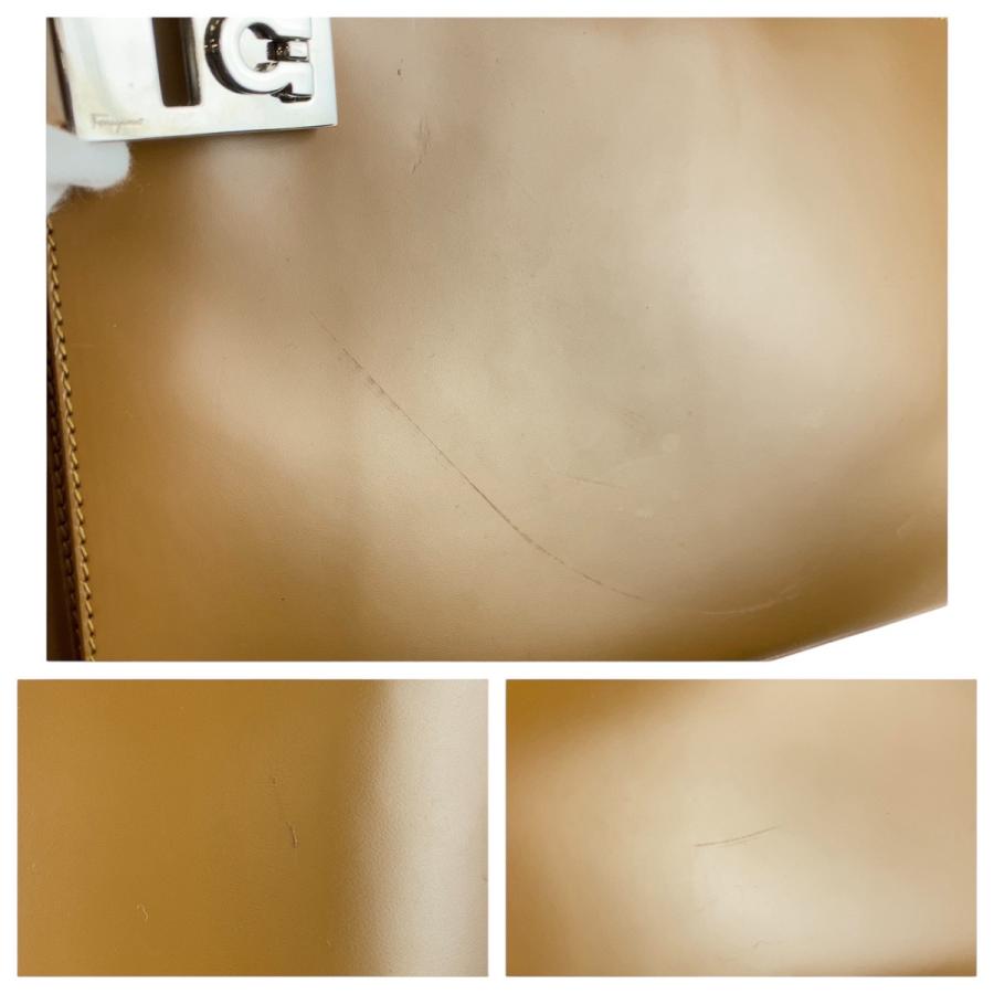 美品 サルヴァトーレフェラガモ ヴィンテージ ガンチーニ ライト