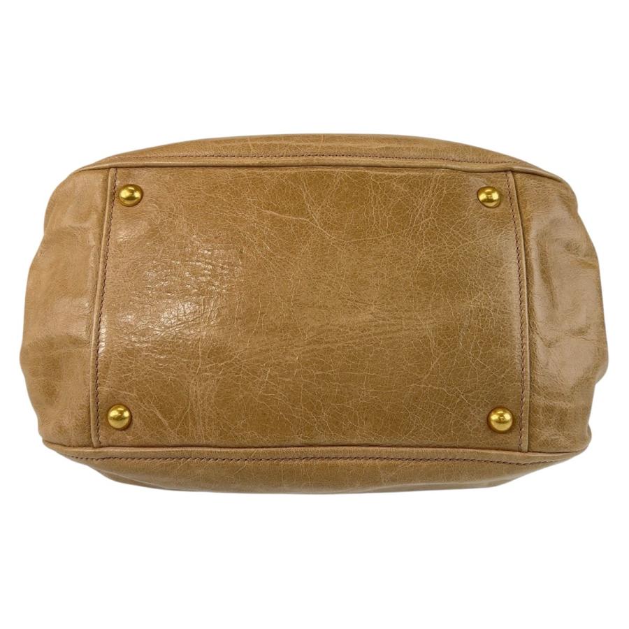 miu miu（ミュウミュウ） 美品 リボン ベージュ ゴールド金具 レザー