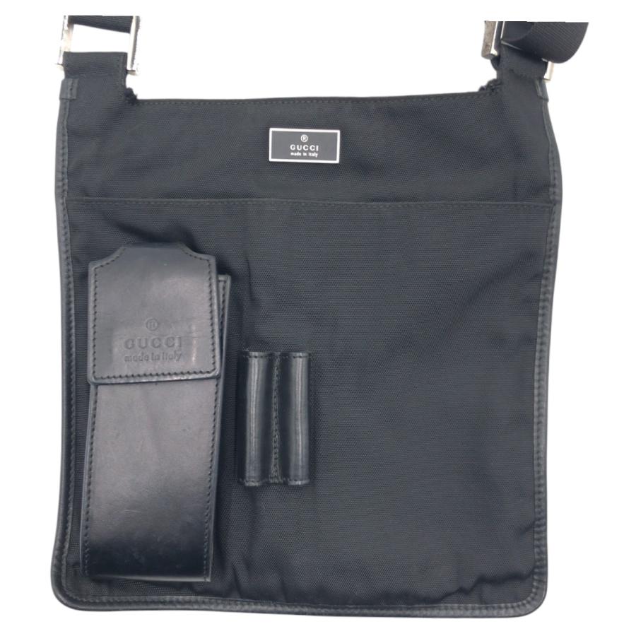 GUCCI（グッチ） 美品 ブラック 黒 ナイロン 0190350 ショルダーバッグ