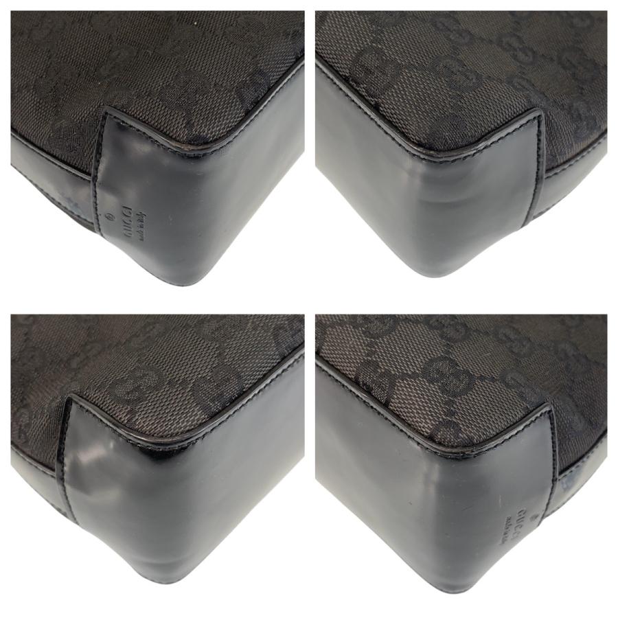 GUCCI（グッチ） 美品 ブラック 黒 シルバー金具 GGキャンバス